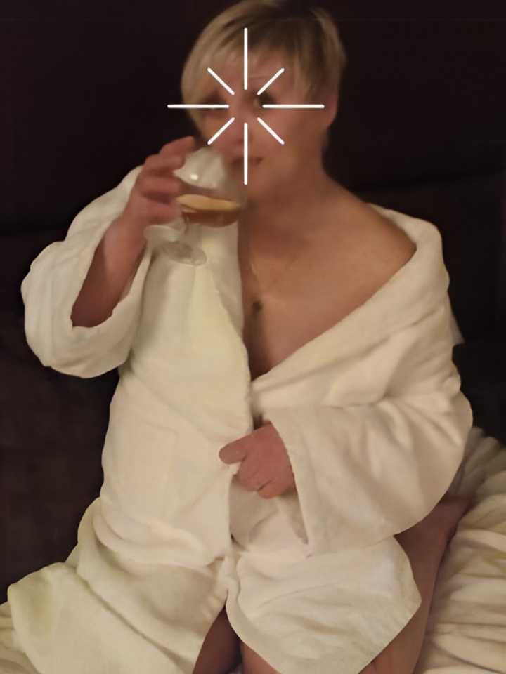 Индивидуалка Эмма, доступна для личного знакомства от 4000 руб