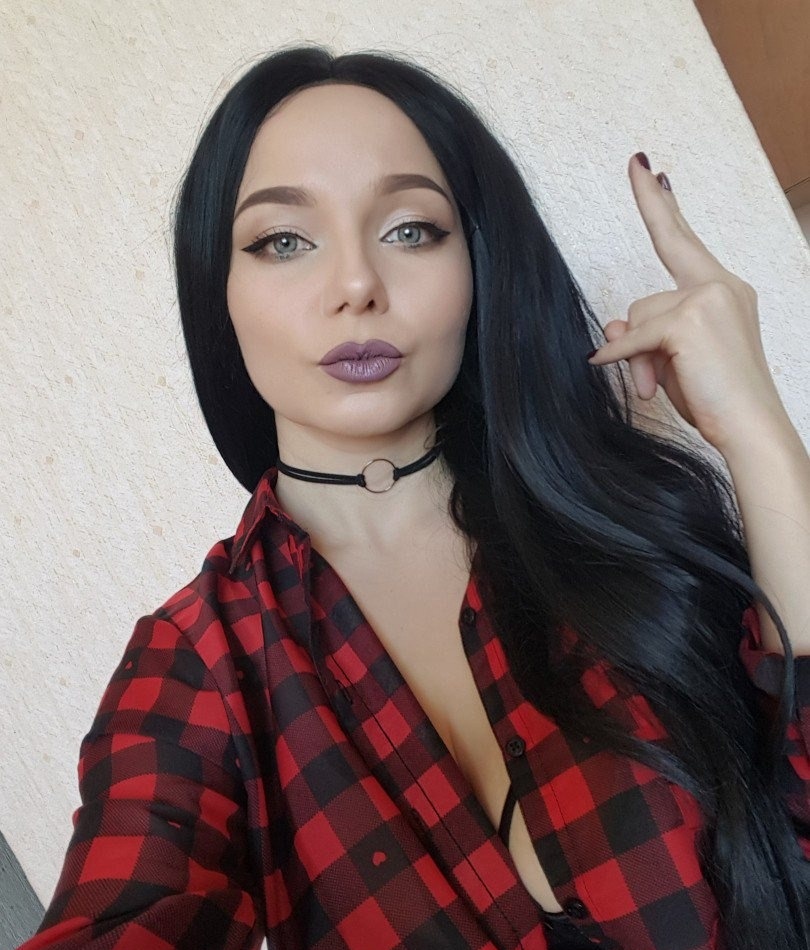 Рада привлекальеная девушка из Артема цена от 3500 руб