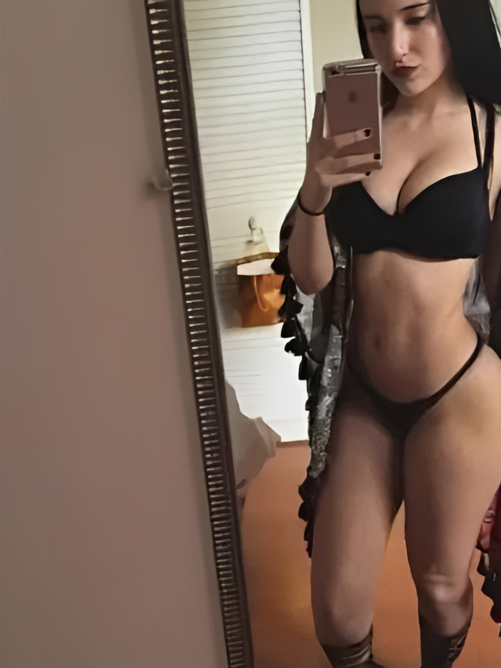 Индивидуалка Влада, доступна для личного знакомства от 4000 руб