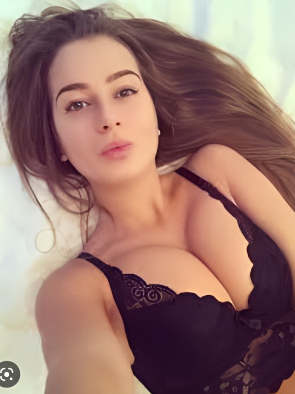 Мирослава привлекательная девушка из Артема цена от 2500 руб